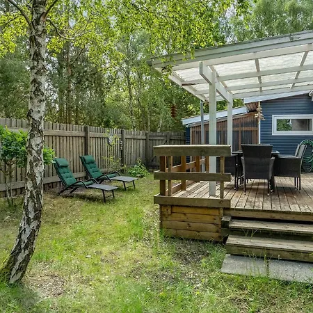 2 Bedroom Beautiful In Prázdninový dům *